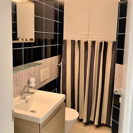 Attico Al Parco With Airconditioning - Happy Apartment Lugano