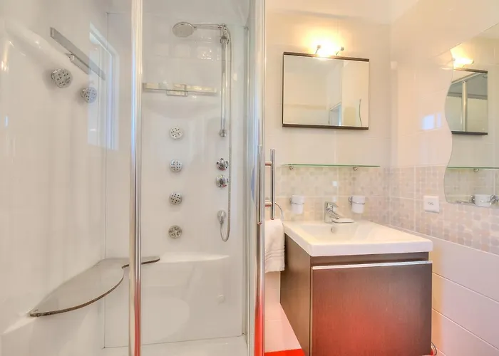 Attico Al Parco With Airconditioning - Happy Apartament *