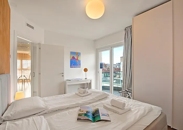 Attico Al Parco With Airconditioning - Happy Apartament *