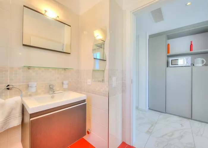 Attico Al Parco With Airconditioning - Happy דירה *